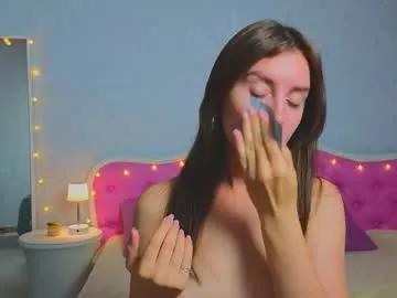 ariana_petite Image 3