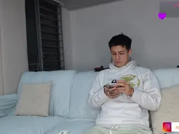 gaia_333 free chat on liveonude Image 10