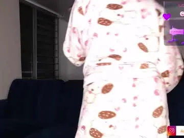 gaia_333 free chat on liveonude Image 16