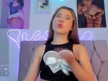 Maya-onelya – webcam model profile photo Image 10