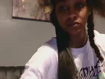 kyany_ – webcam model profile photo Image 10