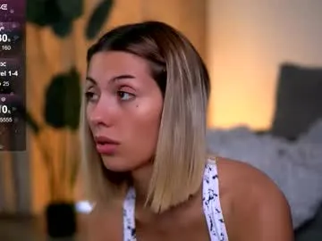 kaeliascorch – webcam model profile photo Image 3