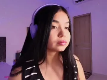 cute_fox_girl – webcam model profile photo Image 12