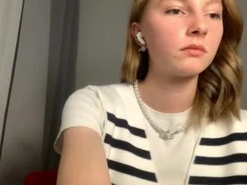 mara2020xxx69 – webcam model profile photo Image 2