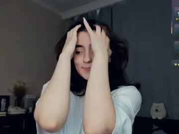 cute_fox_girl – webcam model profile photo Image 10