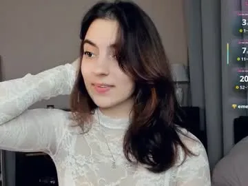 cute_fox_girl – webcam model profile photo Image 5