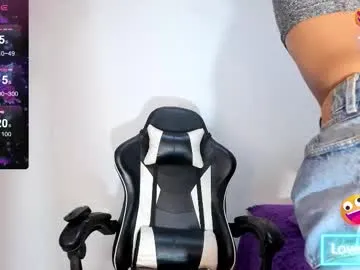 jskchwkdbcn – webcam model profile photo Image 4