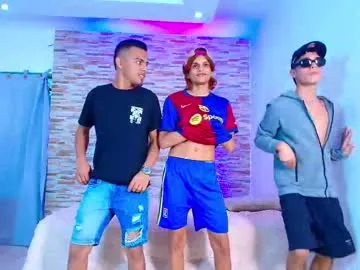 wini_fer – webcam model profile photo Image 10