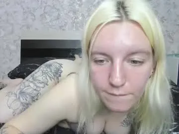 bunnydollstella – webcam model profile photo Image 2