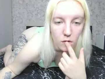 bunnydollstella – webcam model profile photo Image 7