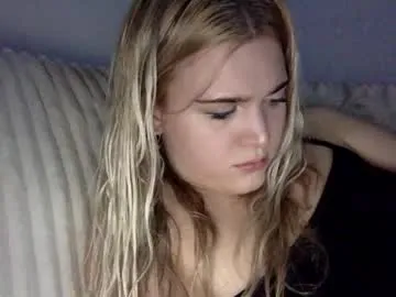 BarbieandKen – webcam model profile photo Image 15