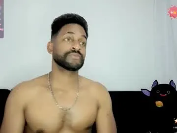 Vik1One1 – webcam model profile photo Image 16