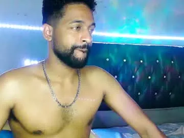 Vik1One1 – webcam model profile photo Image 7