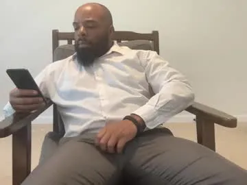 shiny-lily – webcam model profile photo Image 7