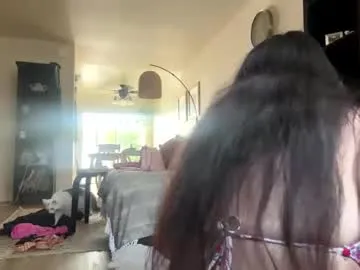 Girl-Pleasure – webcam model profile photo Image 4