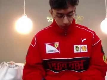 GeminiCode22 – webcam model profile photo Image 8