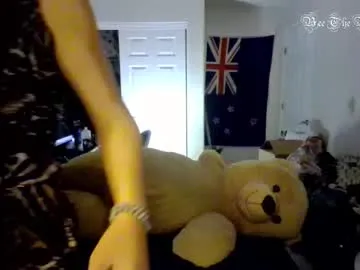 xxxkeera – webcam model profile photo Image 7