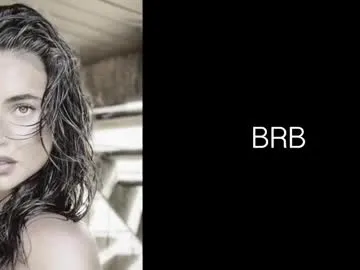 MinniMia – webcam model profile photo Image 18