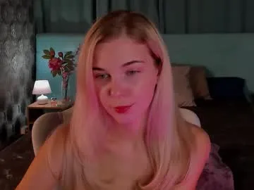 thewizardli – webcam model profile photo Image 14
