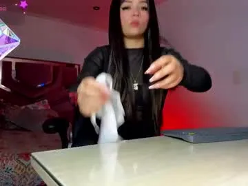 xunybany – webcam model profile photo Image 18