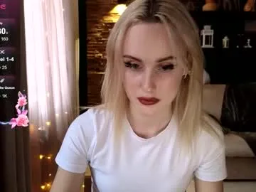 glossybabe_ – webcam model profile photo Image 11