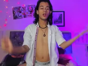 shiny-lily – webcam model profile photo Image 7