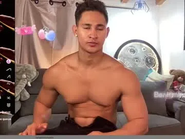 mayadashaaa – webcam model profile photo Image 13