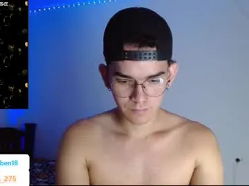 dafni_mon – webcam model profile photo Image 14