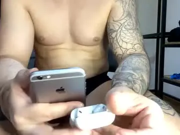 DvaBomja – webcam model profile photo Image 5