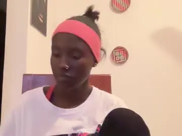 ELENA-XXX – webcam model profile photo Image 17