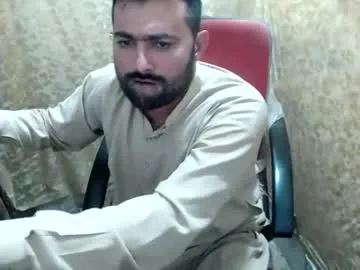 maca-moon – webcam model profile photo Image 12