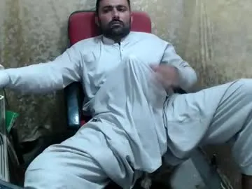 maca-moon – webcam model profile photo Image 14