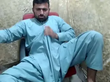 maca-moon – webcam model profile photo Image 2