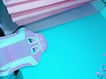 to4ka-gi – webcam model profile photo Image 9