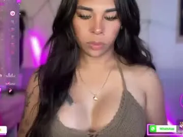 adelinecarter – webcam model profile photo Image 3