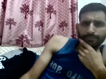 xunybany – webcam model profile photo Image 3