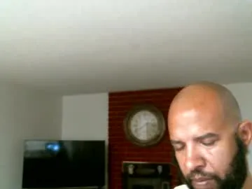 calabadi – webcam model profile photo Image 6