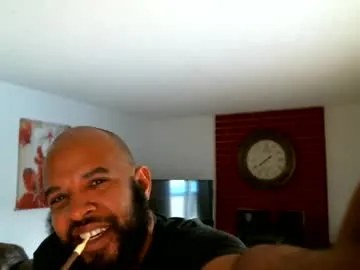 calabadi – webcam model profile photo Image 8