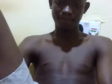 millemimi – webcam model profile photo Image 18