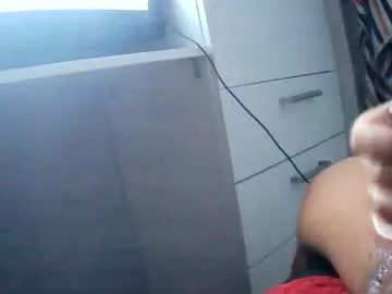 xlunami – webcam model profile photo Image 13