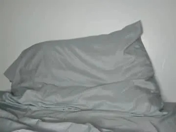 cute_fox_girl – webcam model profile photo Image 14