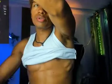 martinarizzi – webcam model profile photo Image 4