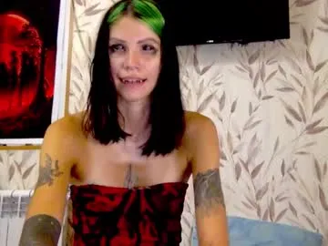 korinaluvv – webcam model profile photo Image 4