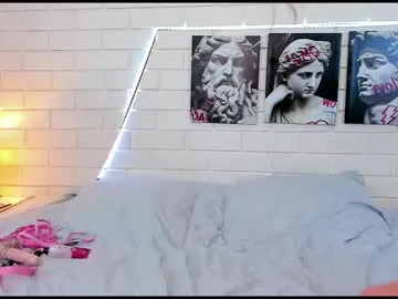 xxxkeera – webcam model profile photo Image 6