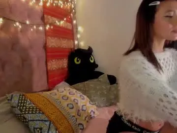 LinaTwins – webcam model profile photo Image 12