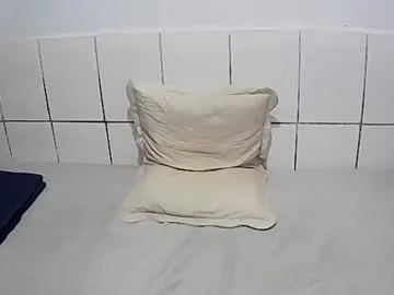 bolado23 – webcam model profile photo