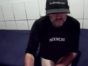 xlunami – webcam model profile photo Image 18