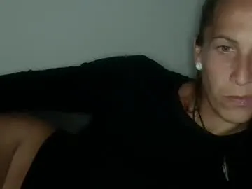 miss_juliaa – webcam model profile photo Image 3