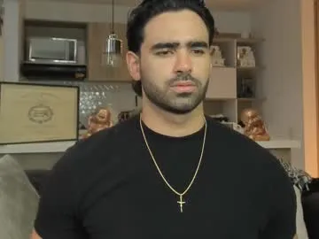 PeachGirl – webcam model profile photo Image 17