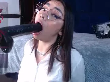 MaddieBryggs – webcam model profile photo Image 3